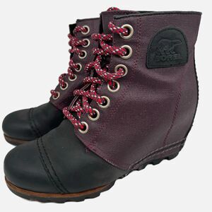Sorel Womens PDX 1964 Wedge Boots Size 6.5 Weatherproof Lace Up Purple Black
